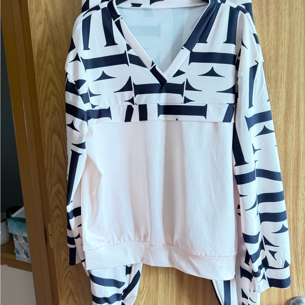 Stylish Black and White Women's Top